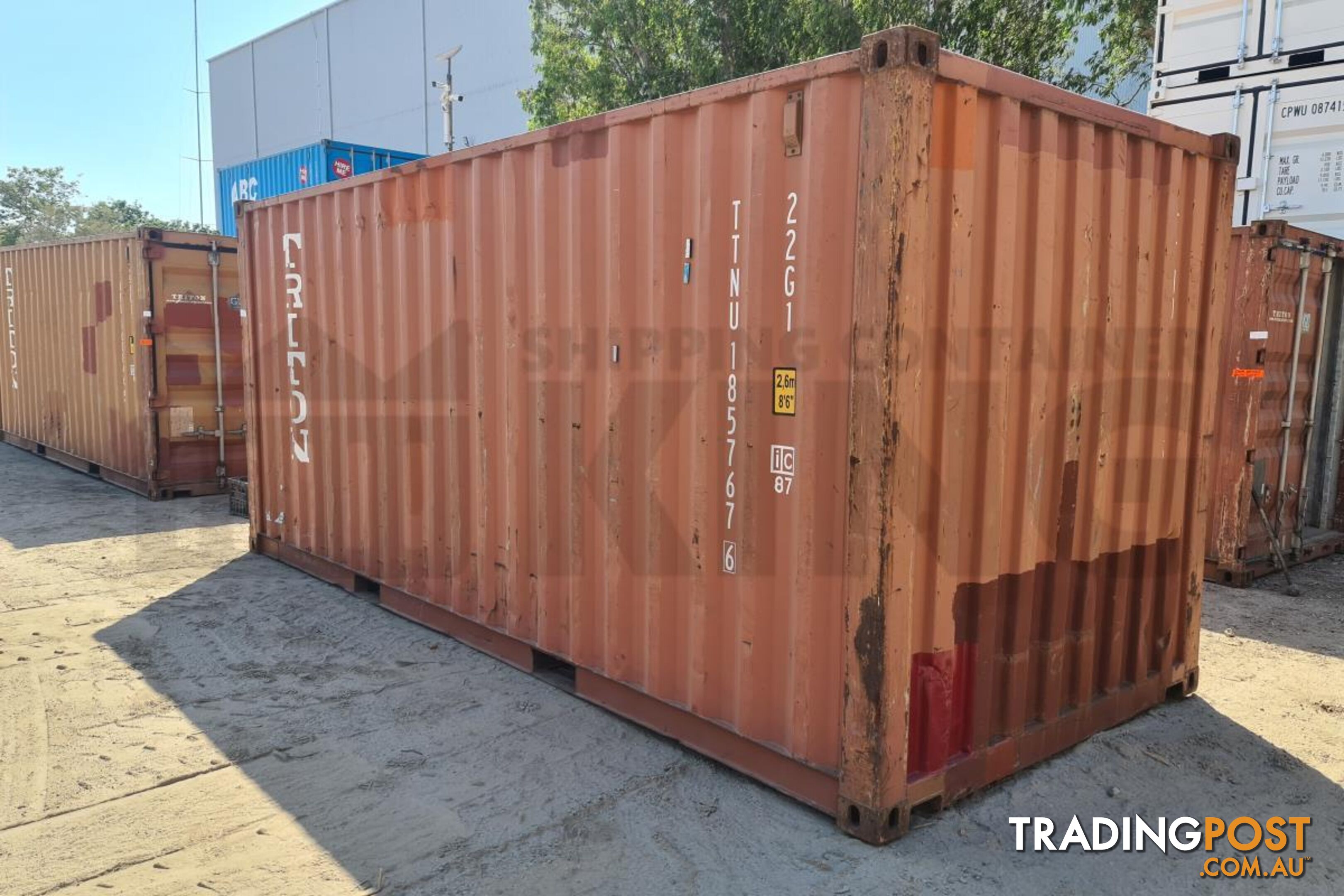 20' STANDARD HEIGHT SHIPPING CONTAINER - in Brisbane