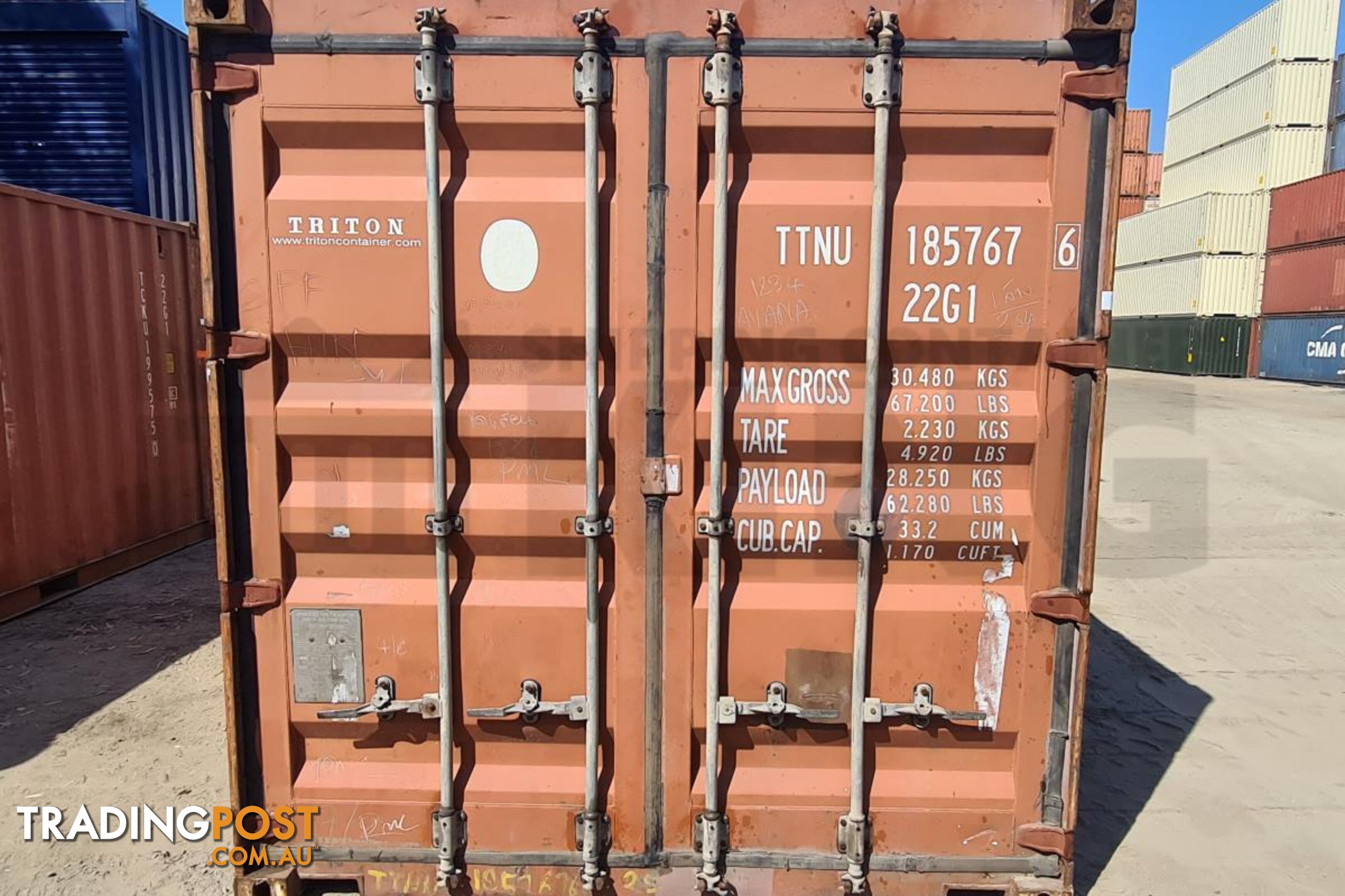 20' STANDARD HEIGHT SHIPPING CONTAINER - in Brisbane