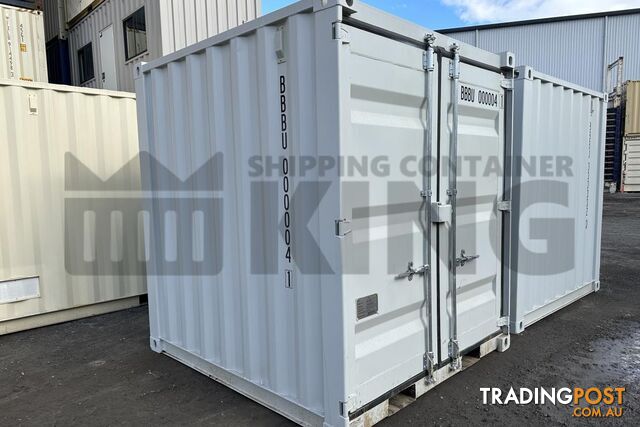 8' STEEL CONTAINER (8'5" HIGH - FACTORY BUILT) - in Brisbane