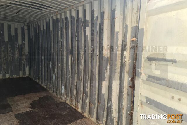 20' STANDARD HEIGHT SHIPPING CONTAINER - in Brisbane