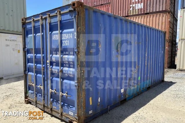 20' STANDARD HEIGHT SHIPPING CONTAINER - in Toowoomba