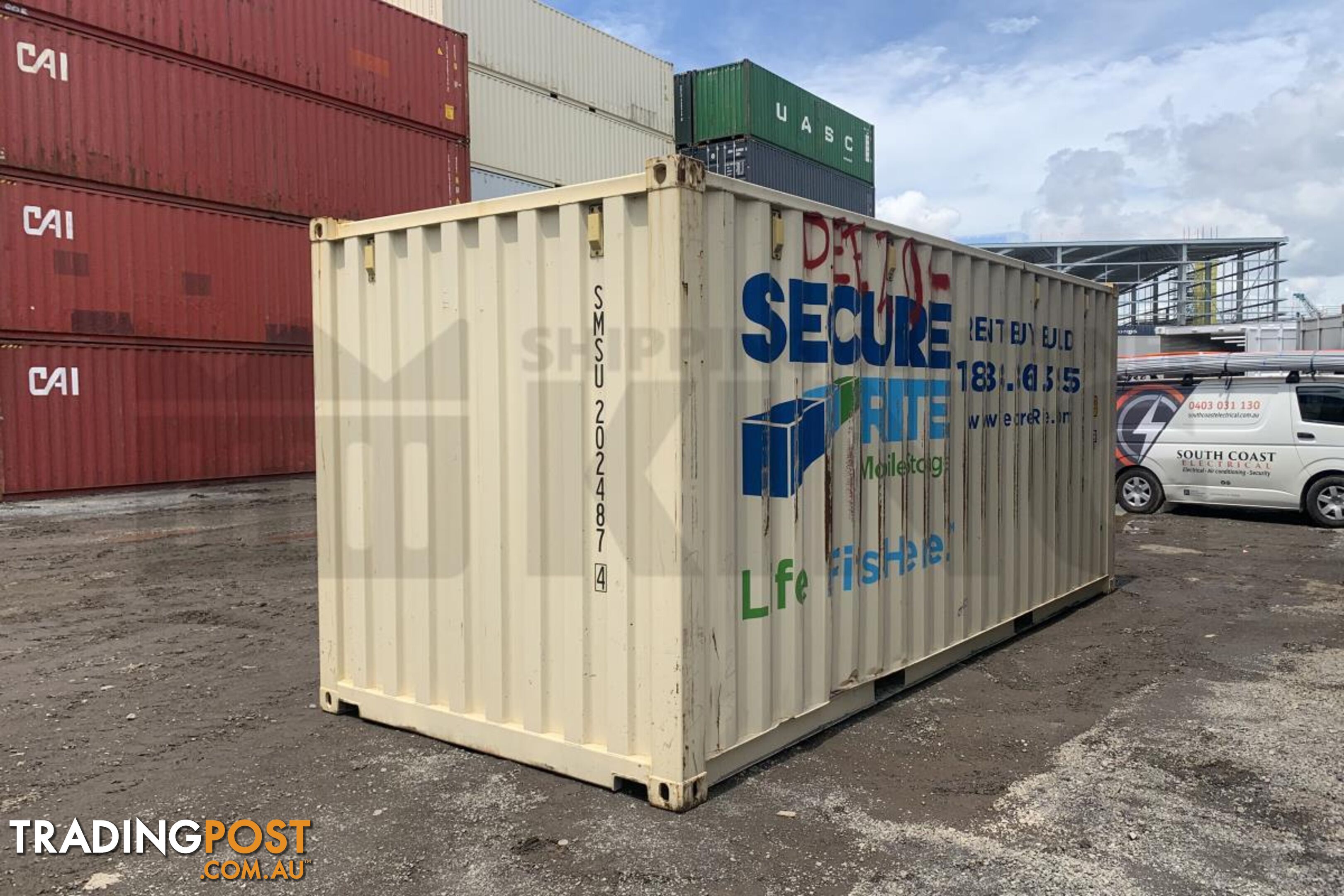 20' STANDARD HEIGHT SHIPPING CONTAINER - in Brisbane