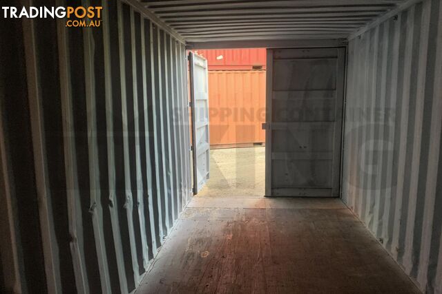 20' STANDARD HEIGHT SHIPPING CONTAINER - in Brisbane