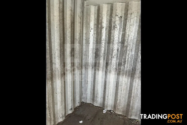10' STANDARD HEIGHT SHIPPING CONTAINER (CONTAINER DOOR END) - photo 4 of 5