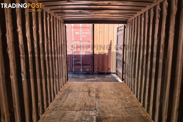 20' STANDARD HEIGHT SHIPPING CONTAINER - in Brisbane