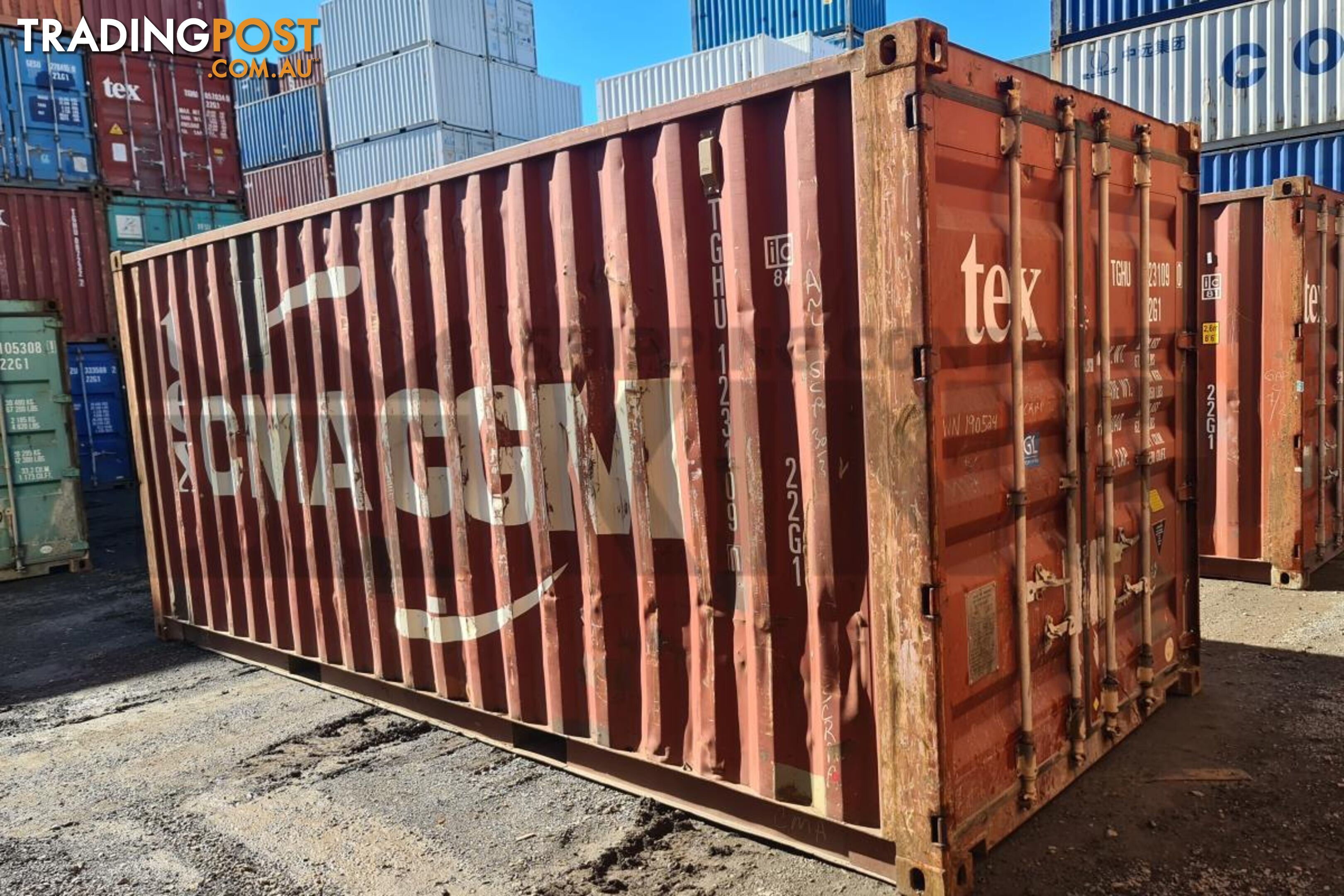 20' STANDARD HEIGHT SHIPPING CONTAINER - in Brisbane