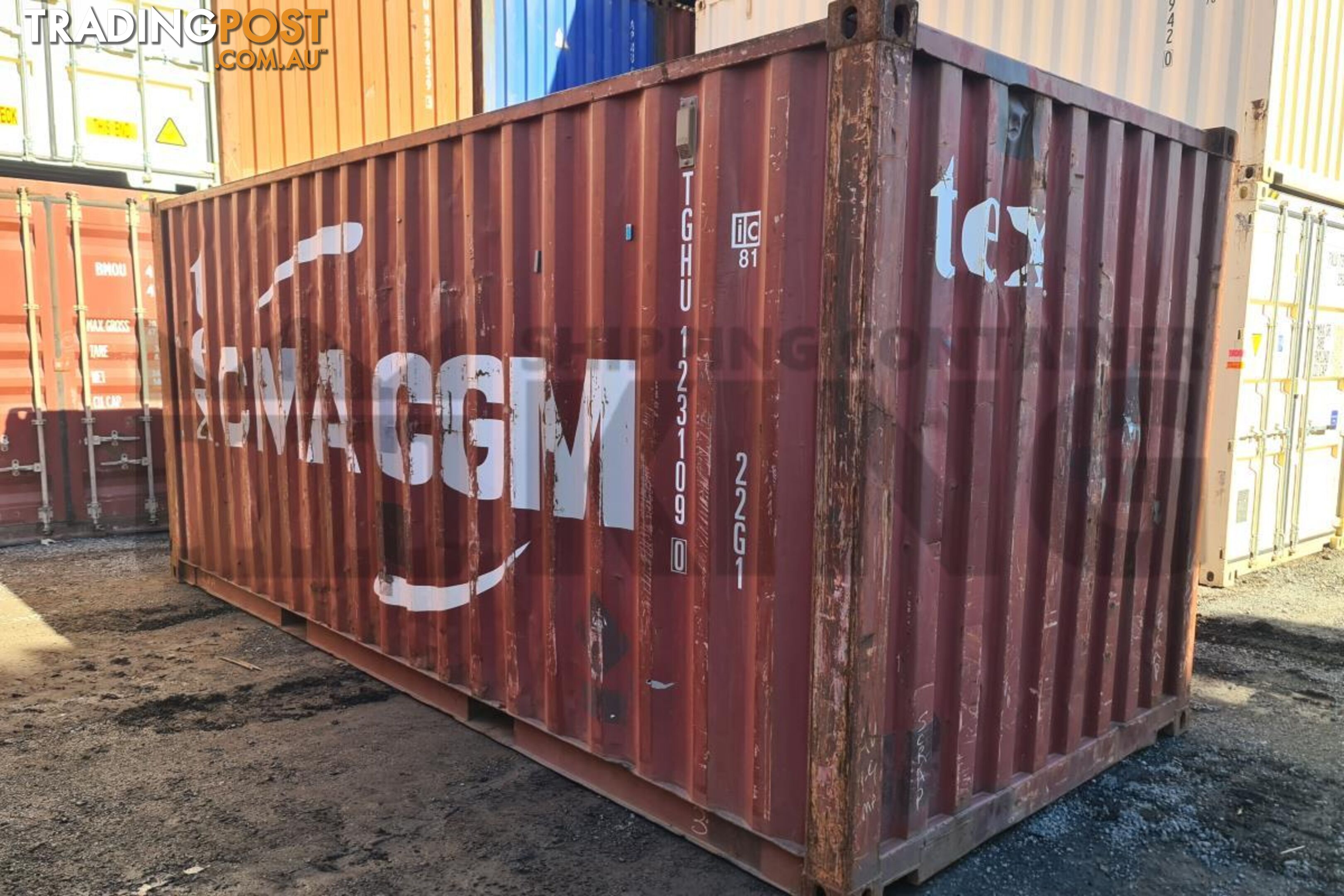 20' STANDARD HEIGHT SHIPPING CONTAINER - in Brisbane