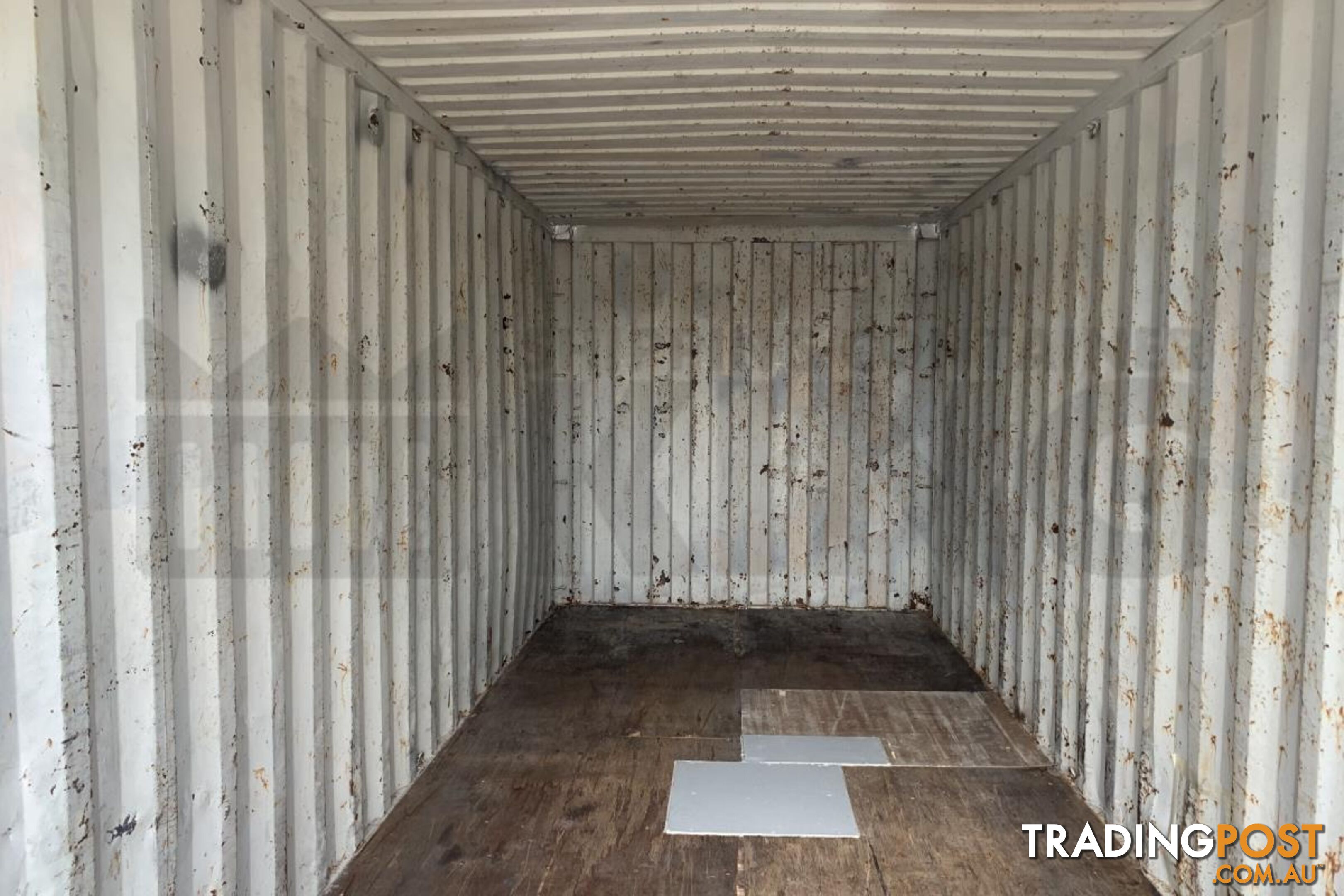 20' STANDARD HEIGHT SHIPPING CONTAINER - in Brisbane