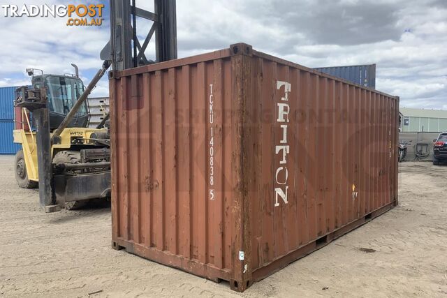 20' STANDARD HEIGHT SHIPPING CONTAINER - in Brisbane