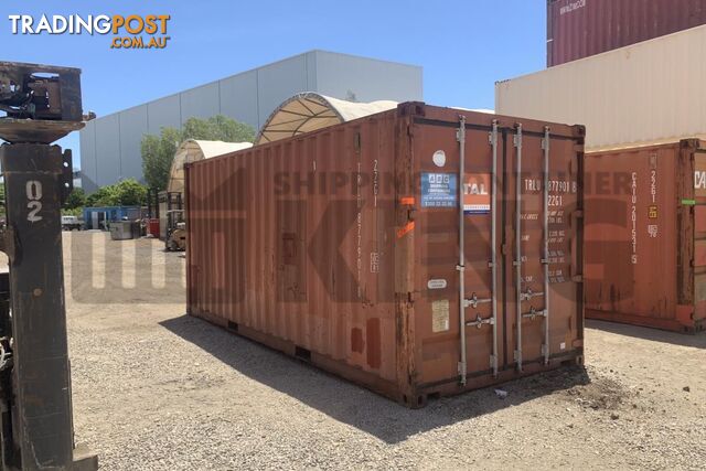 20' STANDARD HEIGHT SHIPPING CONTAINER - in Brisbane