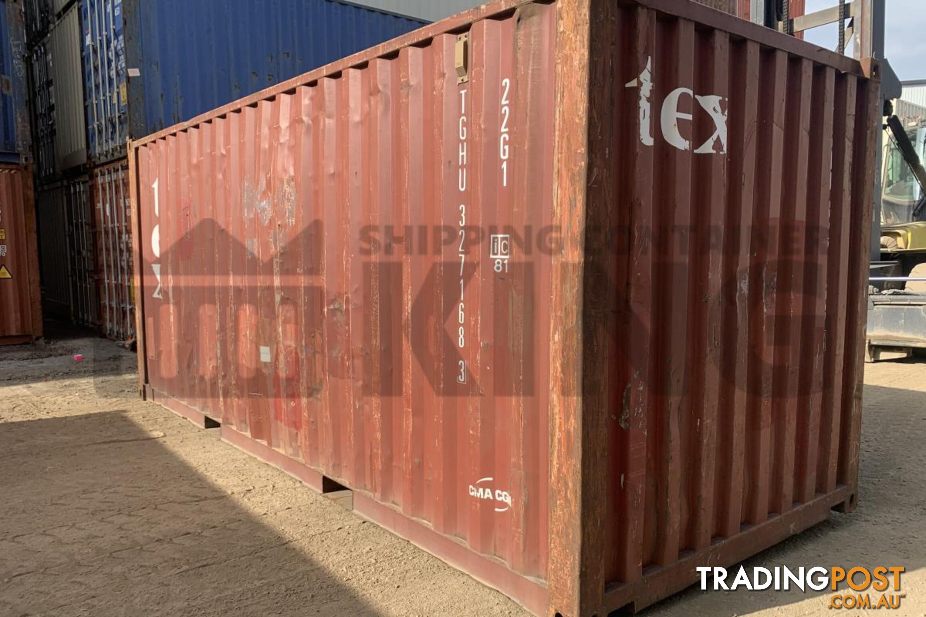 20' STANDARD HEIGHT SHIPPING CONTAINER - in Brisbane