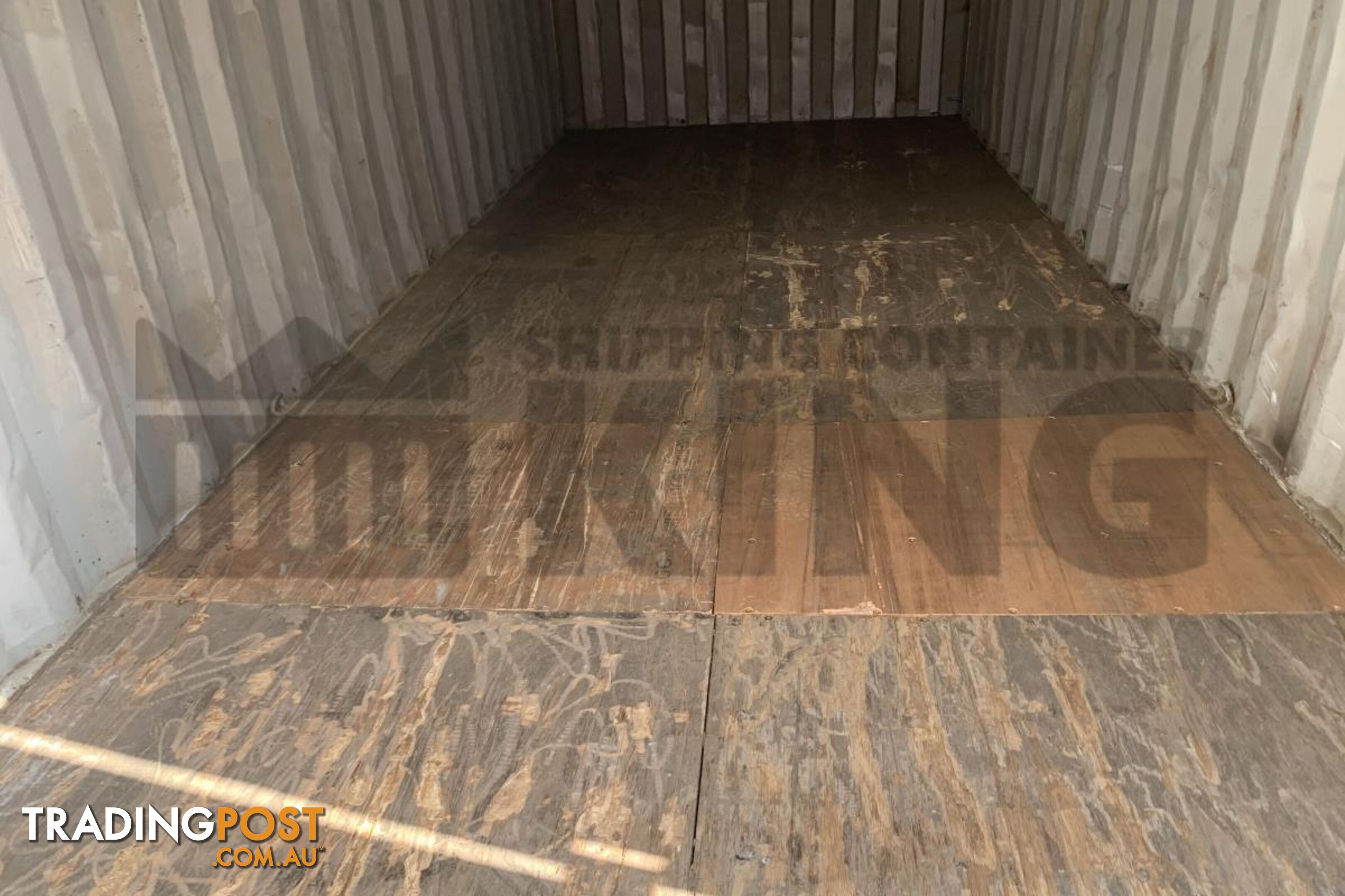 20' STANDARD HEIGHT SHIPPING CONTAINER - in Brisbane