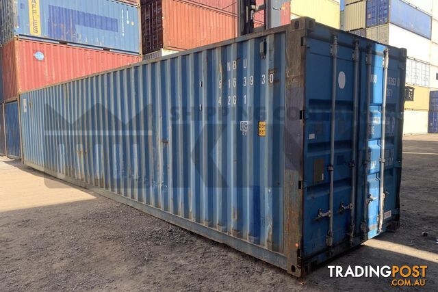 40' STANDARD HEIGHT SHIPPING CONTAINER - in Brisbane