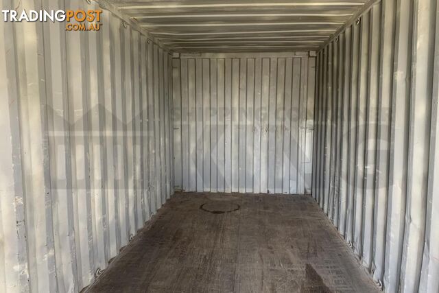 20' STANDARD HEIGHT SHIPPING CONTAINER - in Brisbane