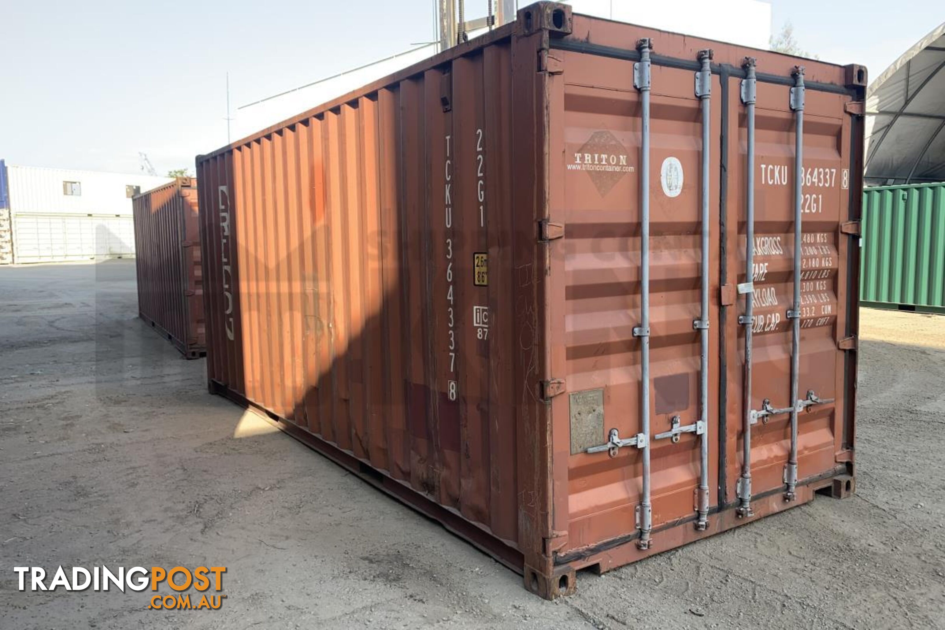 20' STANDARD HEIGHT SHIPPING CONTAINER - in Brisbane