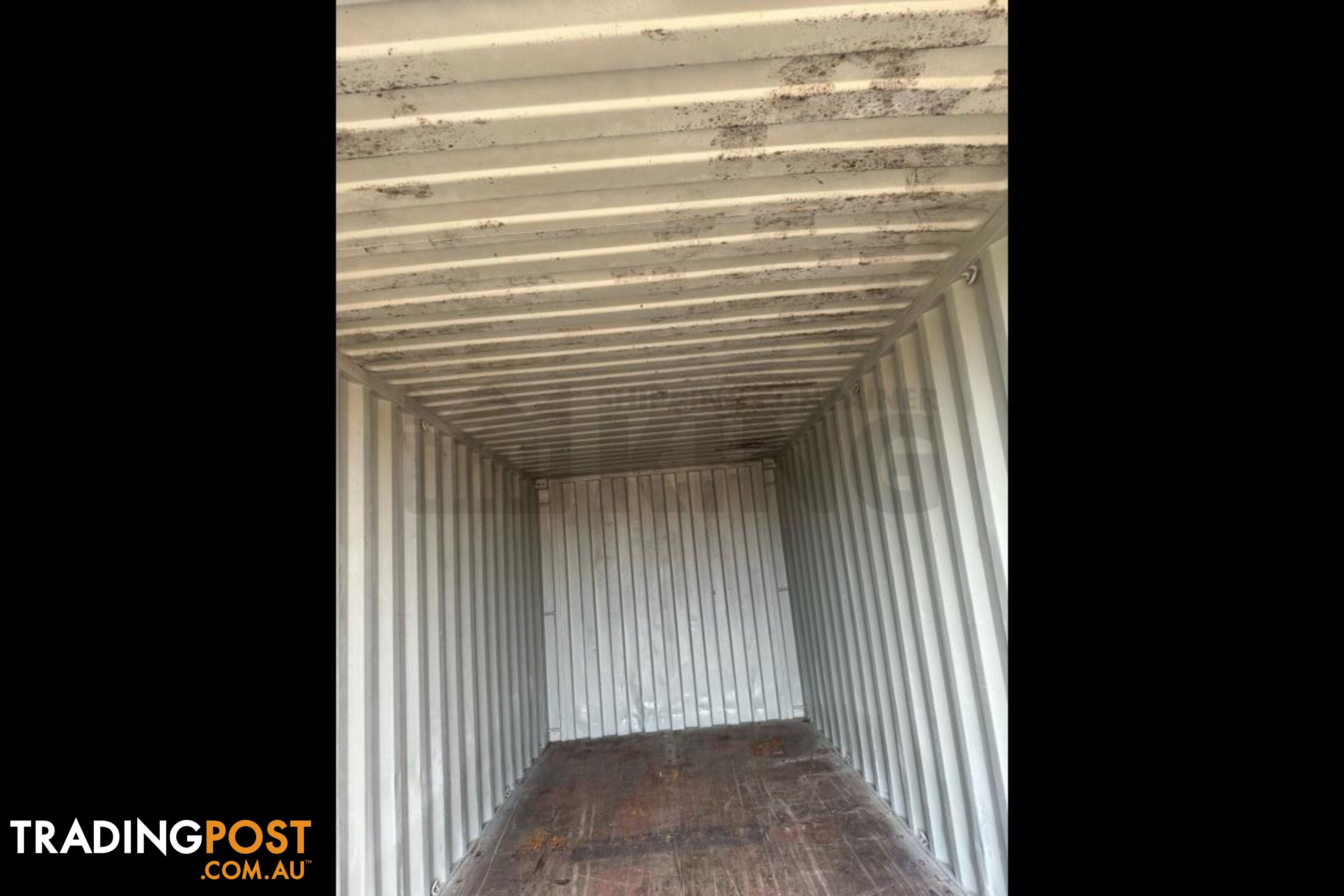 20' STANDARD HEIGHT SHIPPING CONTAINER - in Toowoomba