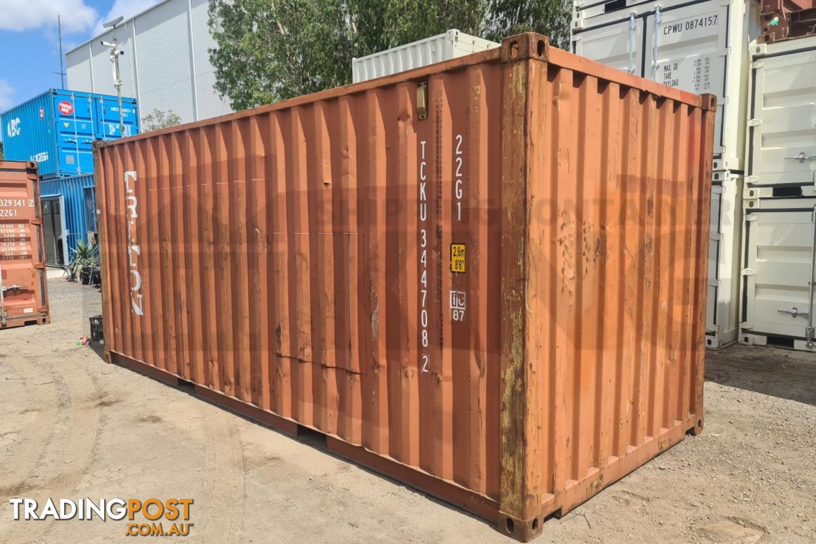 20' STANDARD HEIGHT SHIPPING CONTAINER - in Brisbane