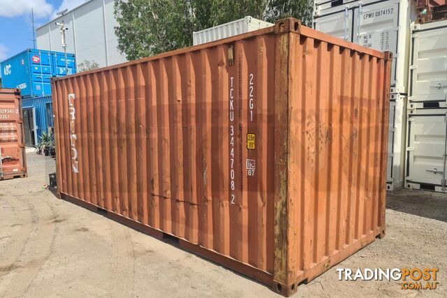 20' STANDARD HEIGHT SHIPPING CONTAINER - in Brisbane