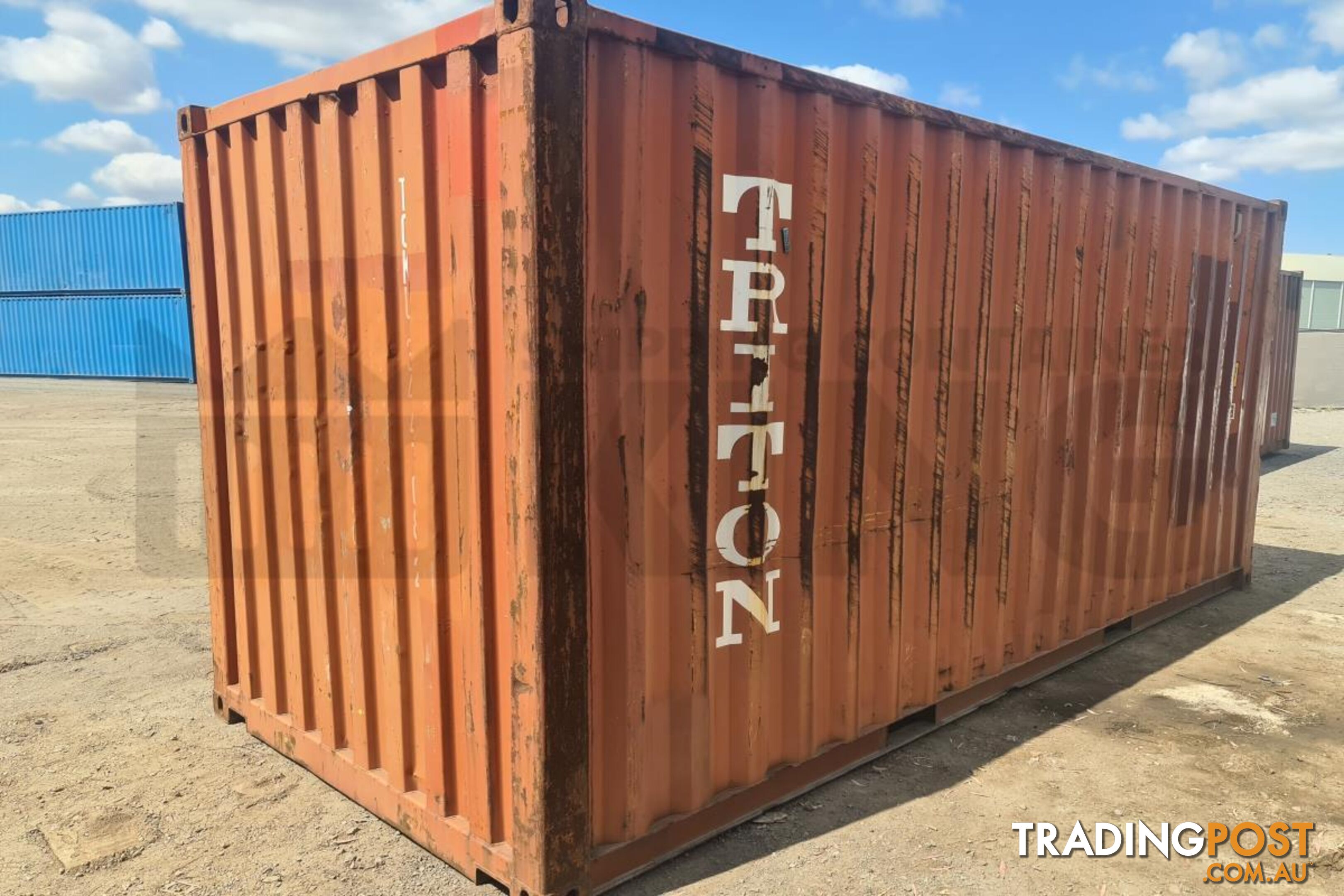 20' STANDARD HEIGHT SHIPPING CONTAINER - in Brisbane