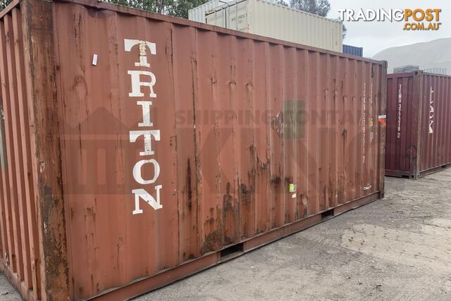 20' STANDARD HEIGHT SHIPPING CONTAINER - in Brisbane