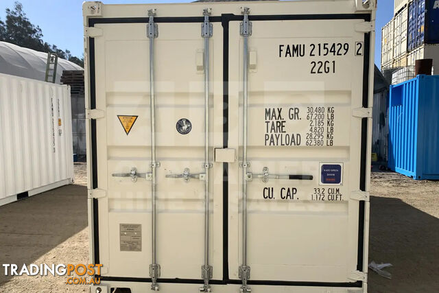 20' STANDARD HEIGHT SHIPPING CONTAINER - photo 5 of 20