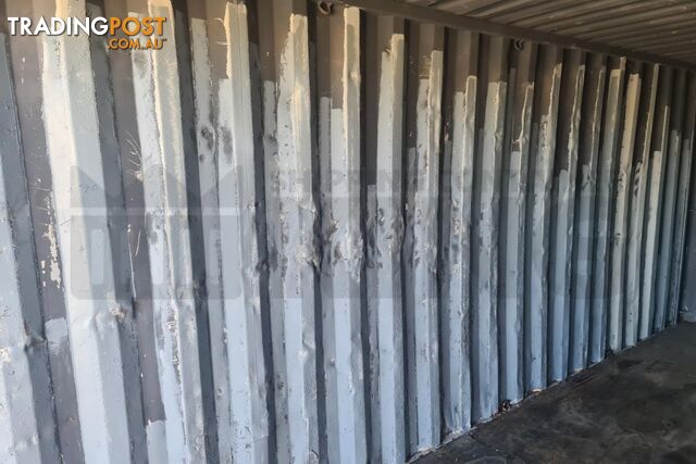 20' STANDARD HEIGHT SHIPPING CONTAINER - in Brisbane