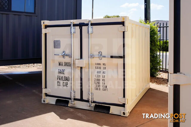 6' MINI CUBE SHIPPING CONTAINER - in Rockhampton