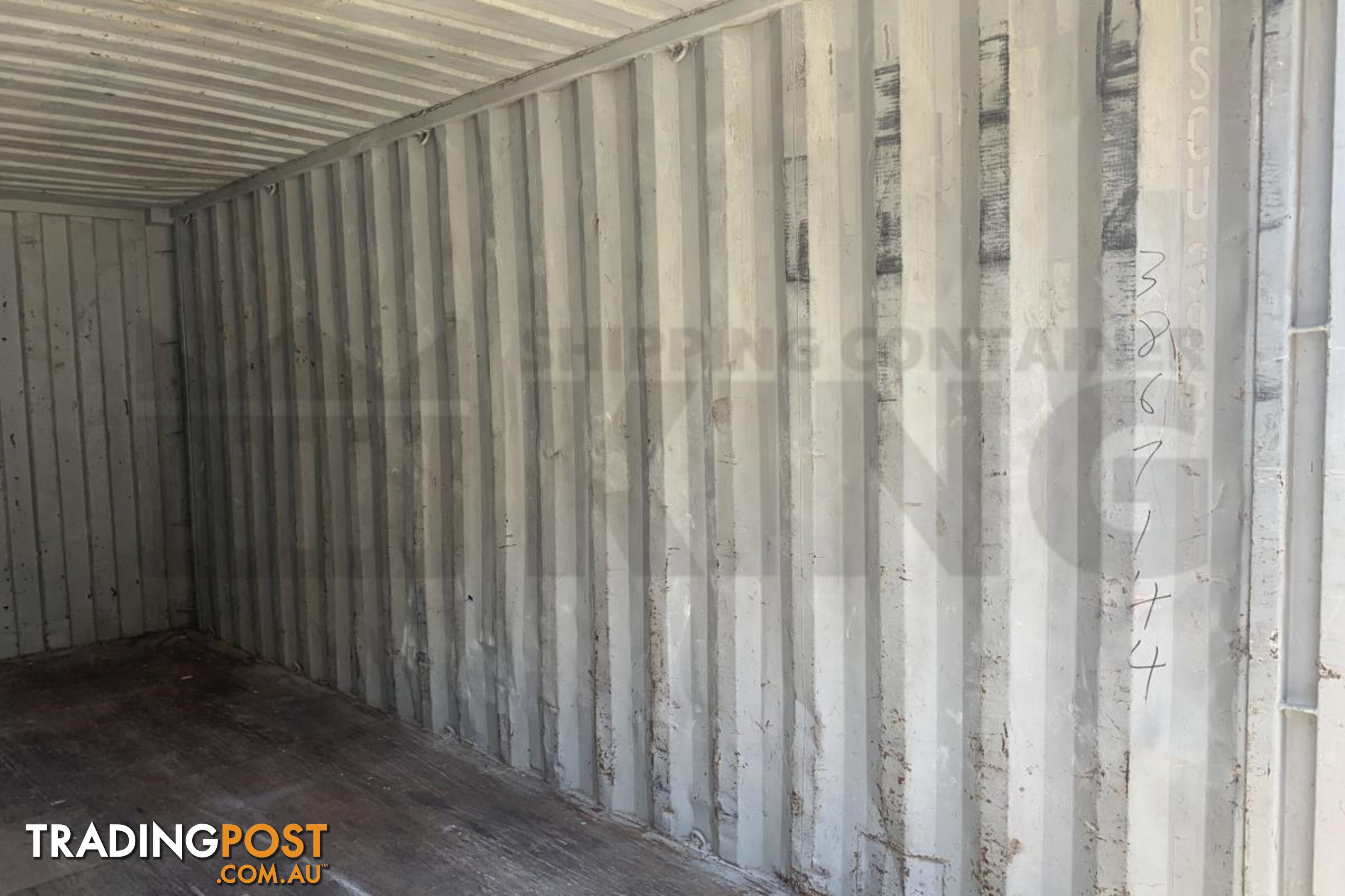 20' STANDARD HEIGHT SHIPPING CONTAINER - in Brisbane