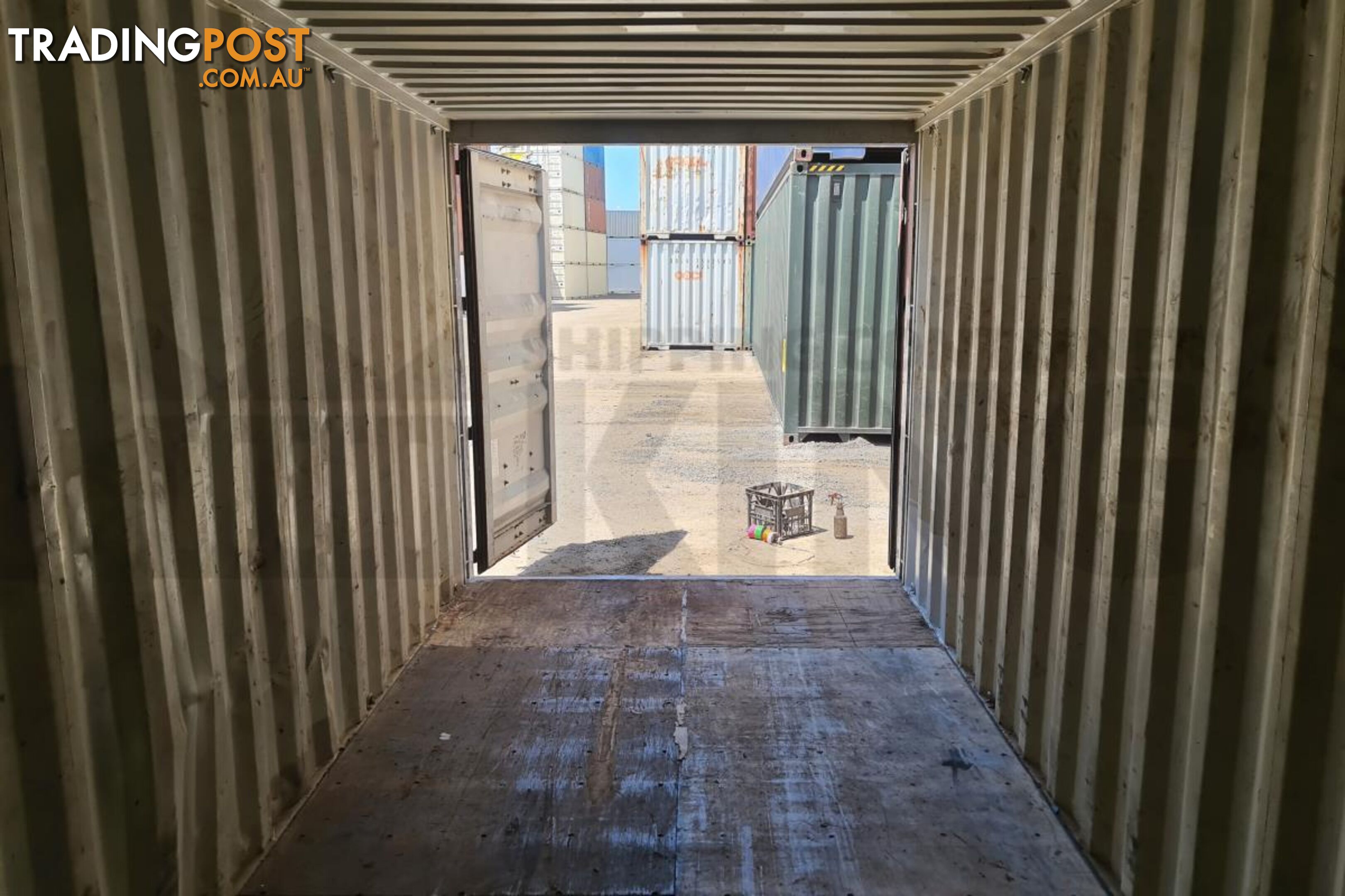 20' STANDARD HEIGHT SHIPPING CONTAINER - in Brisbane