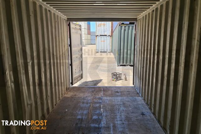 20' STANDARD HEIGHT SHIPPING CONTAINER - in Brisbane