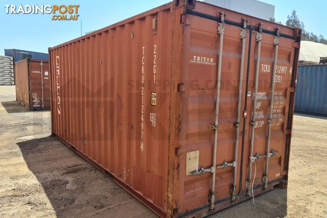 20' STANDARD HEIGHT SHIPPING CONTAINER - in Brisbane