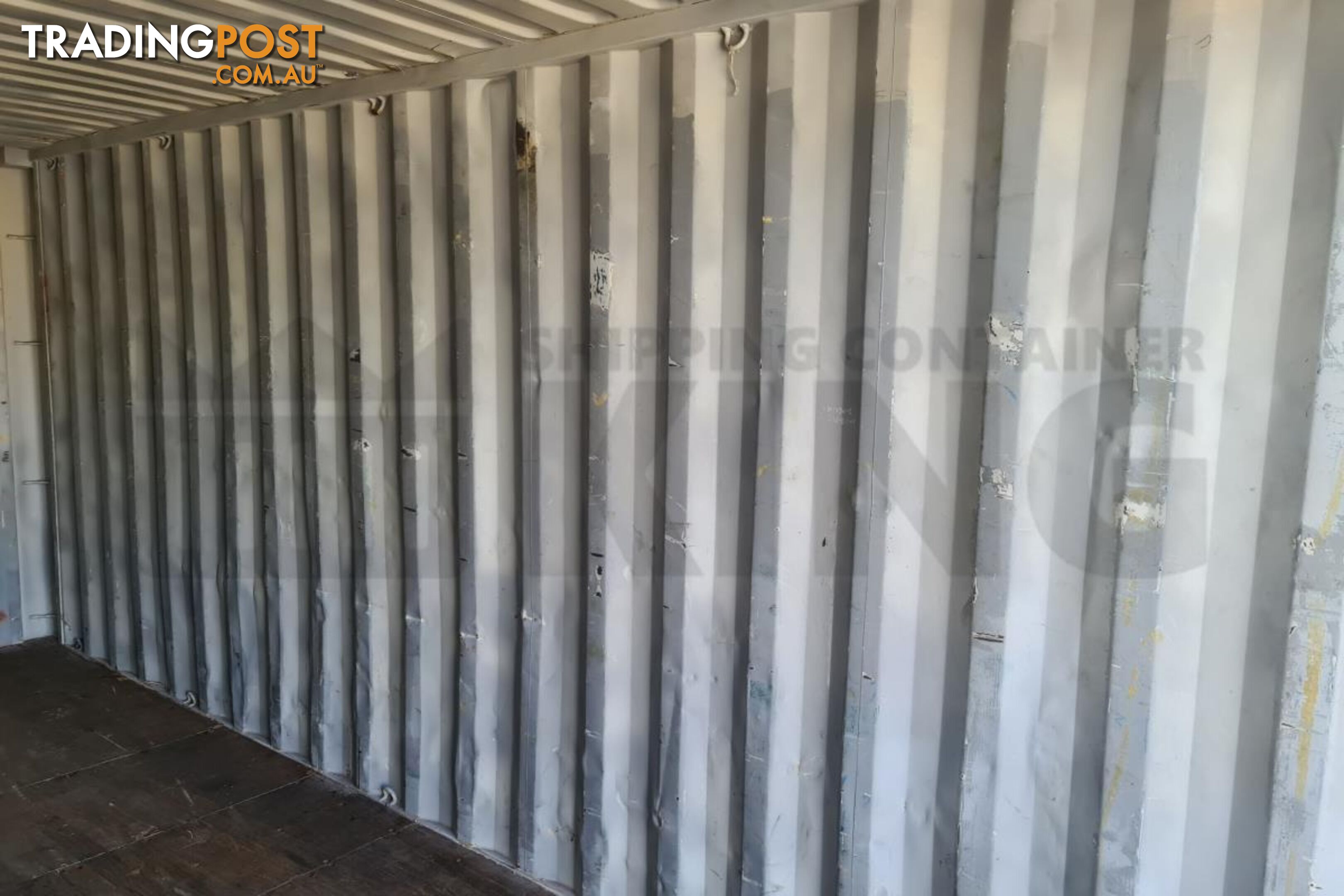 20' STANDARD HEIGHT SHIPPING CONTAINER - in Brisbane