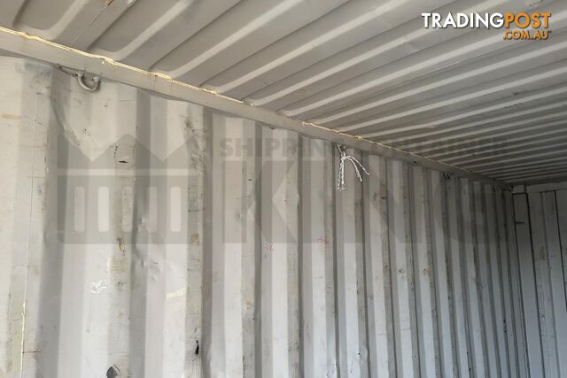 20' STANDARD HEIGHT SHIPPING CONTAINER - in Toowoomba