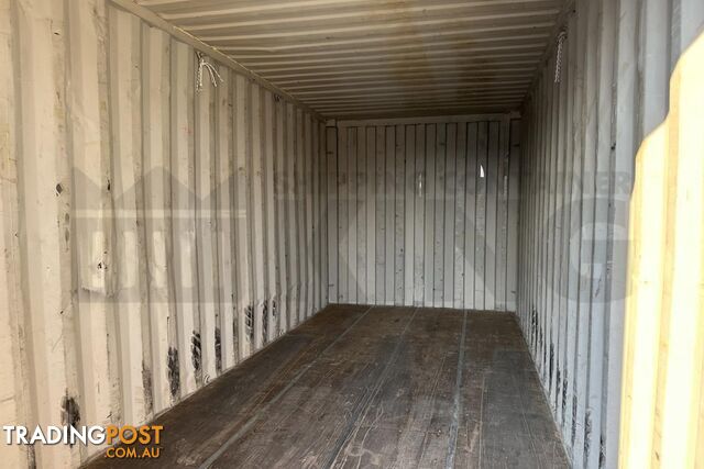 20' STANDARD HEIGHT SHIPPING CONTAINER - in Toowoomba