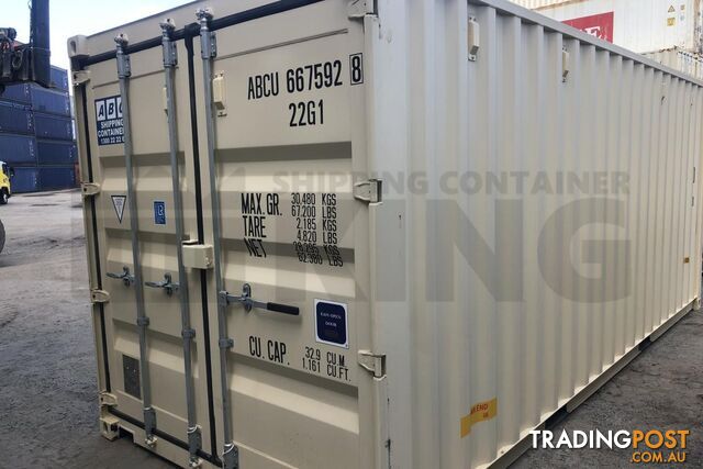 20' STANDARD HEIGHT SHIPPING CONTAINER (TRI DOOR) - in Gympie
