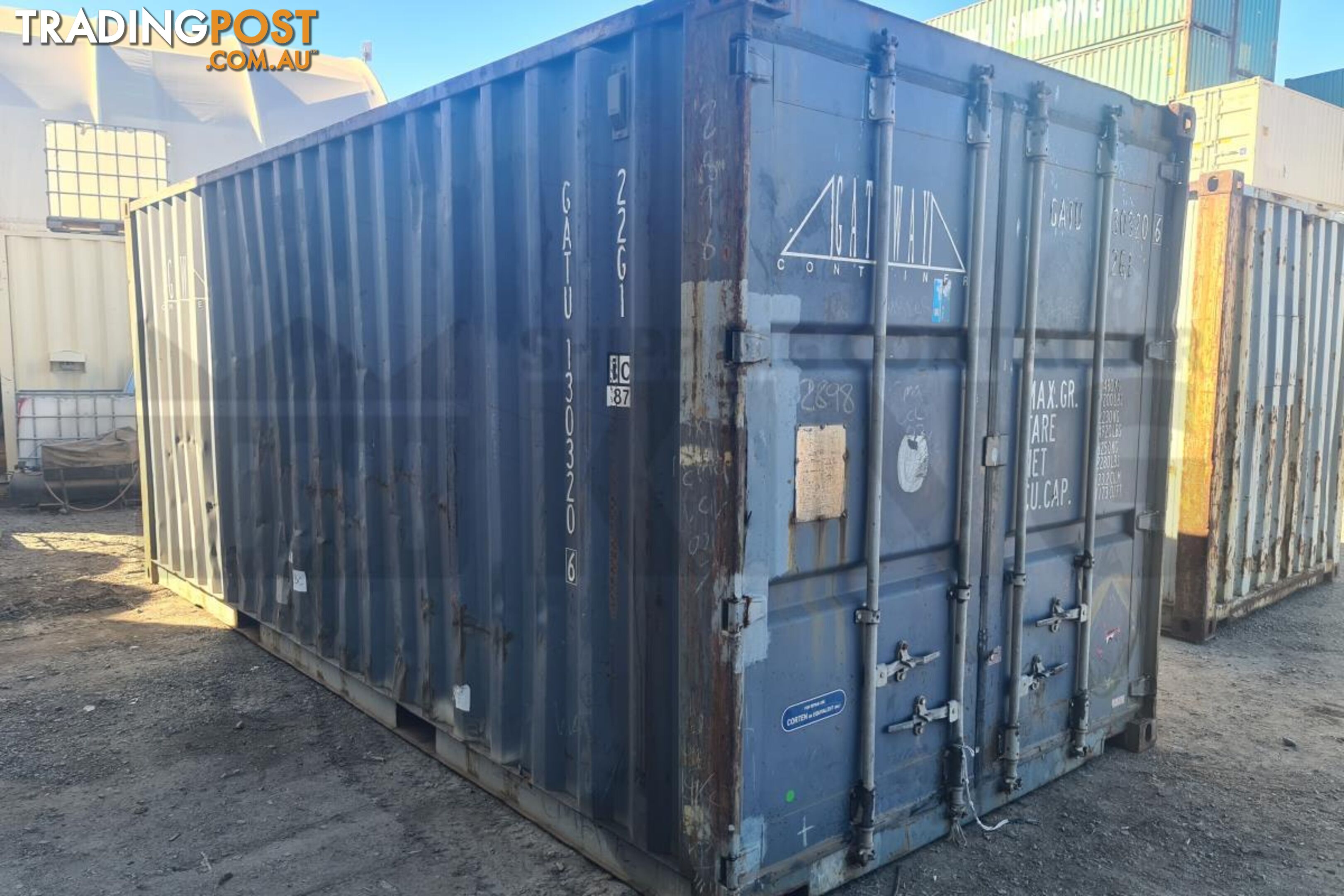 20' STANDARD HEIGHT SHIPPING CONTAINER - in Rockhampton