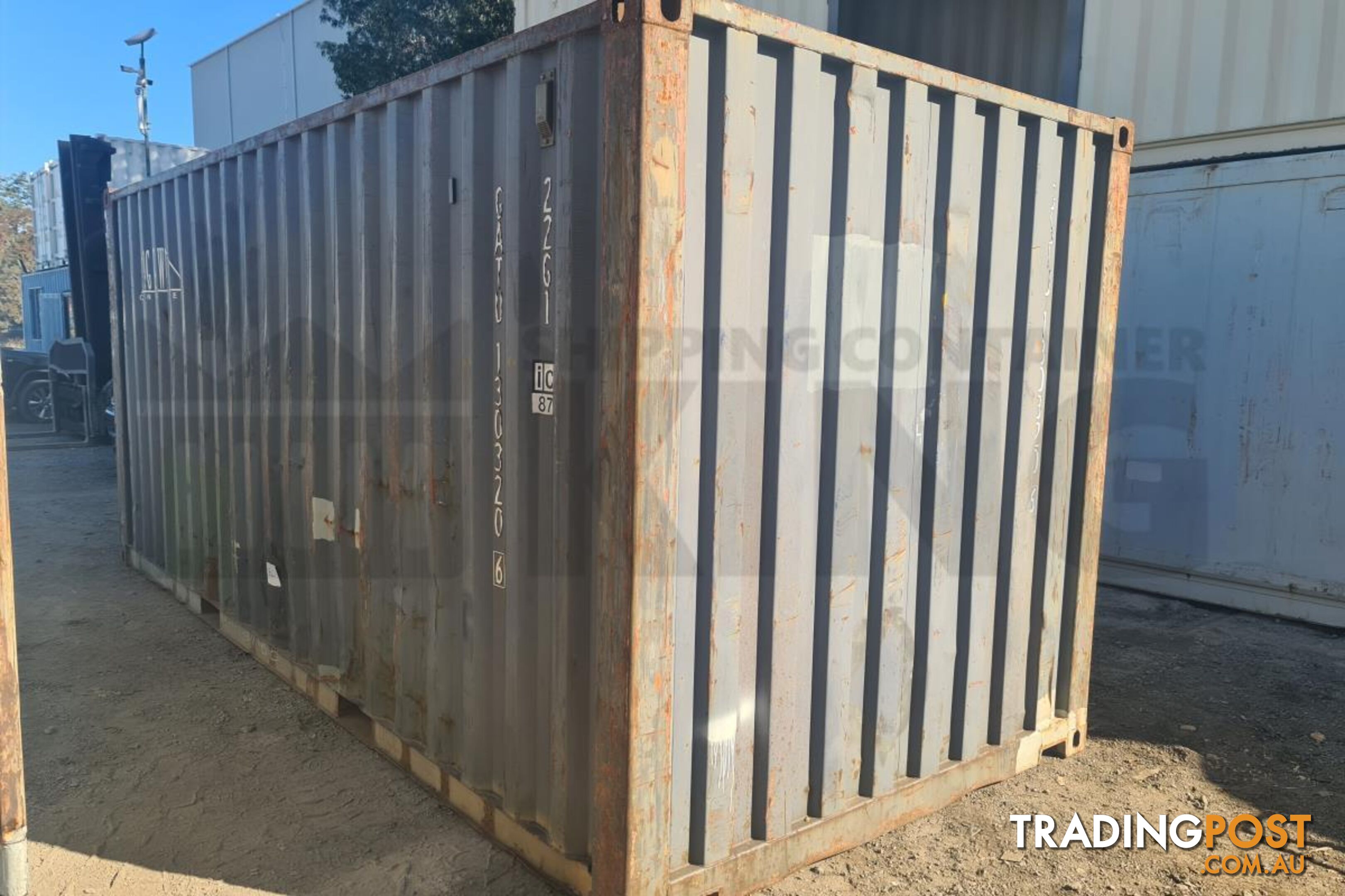 20' STANDARD HEIGHT SHIPPING CONTAINER - in Rockhampton