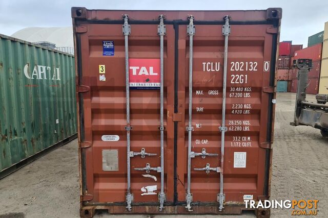 20' STANDARD HEIGHT SHIPPING CONTAINER - in Brisbane