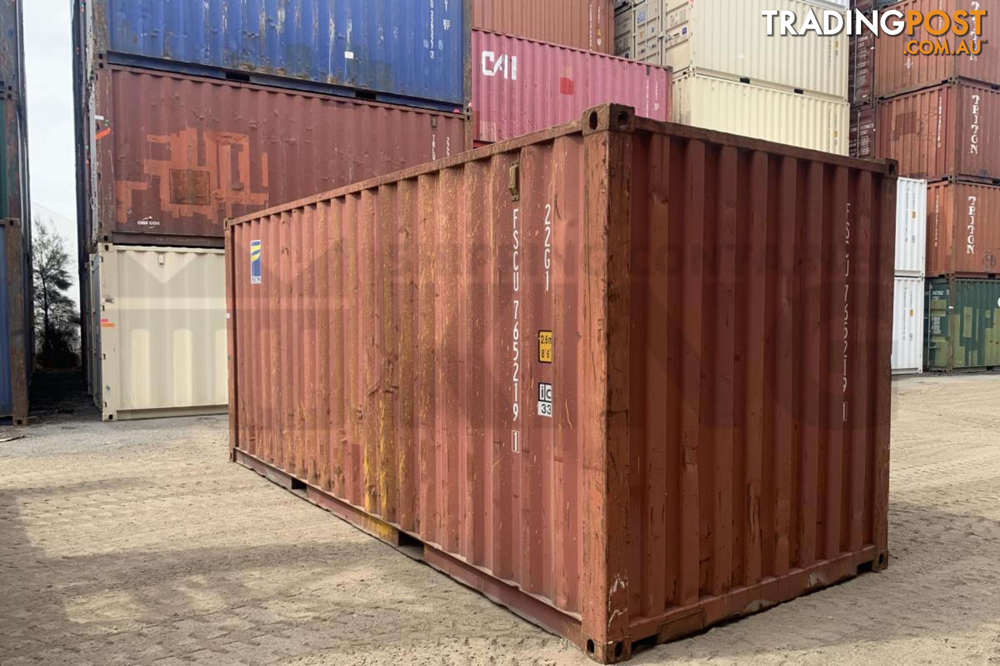 20' STANDARD HEIGHT SHIPPING CONTAINER - in Brisbane