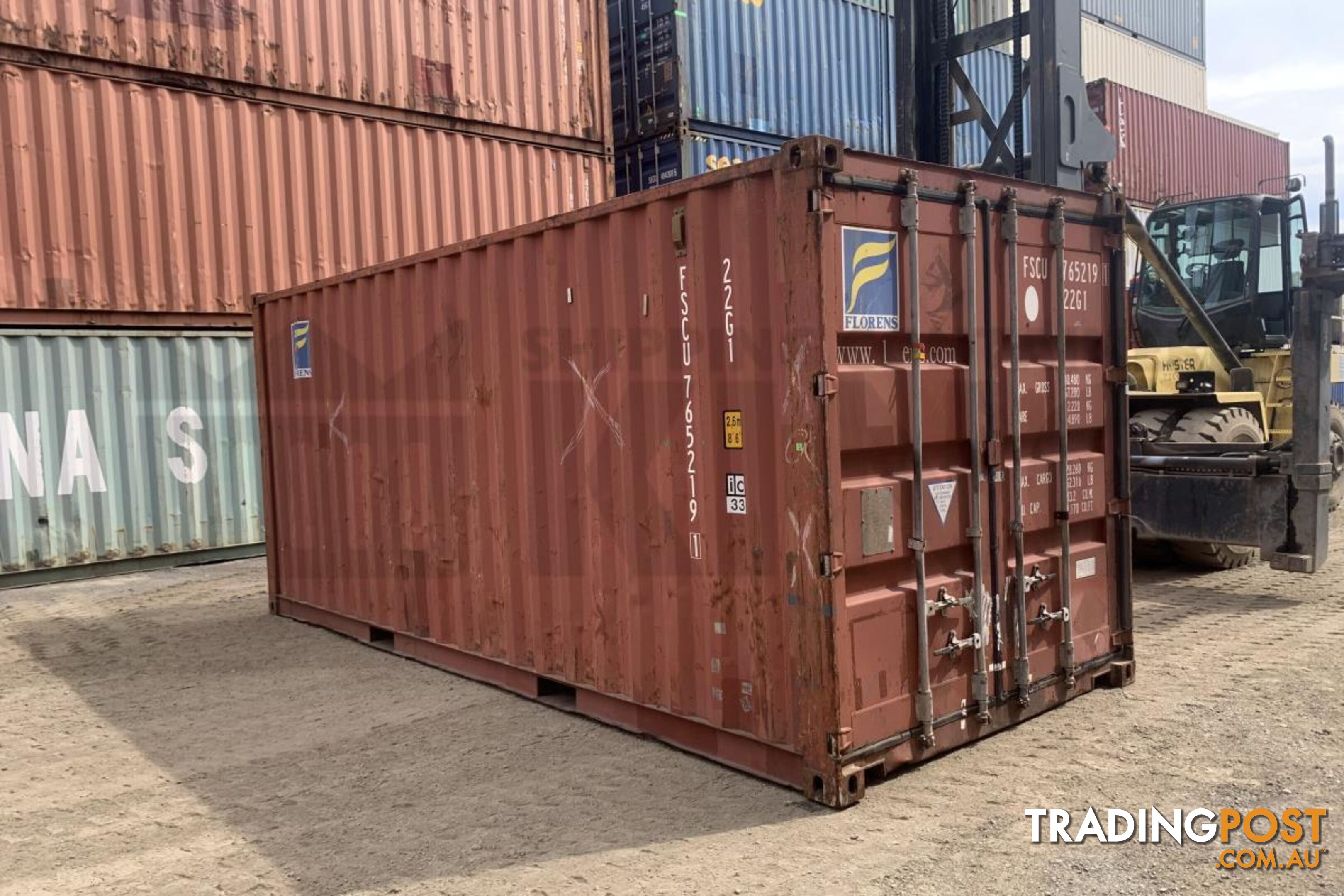 20' STANDARD HEIGHT SHIPPING CONTAINER - in Brisbane