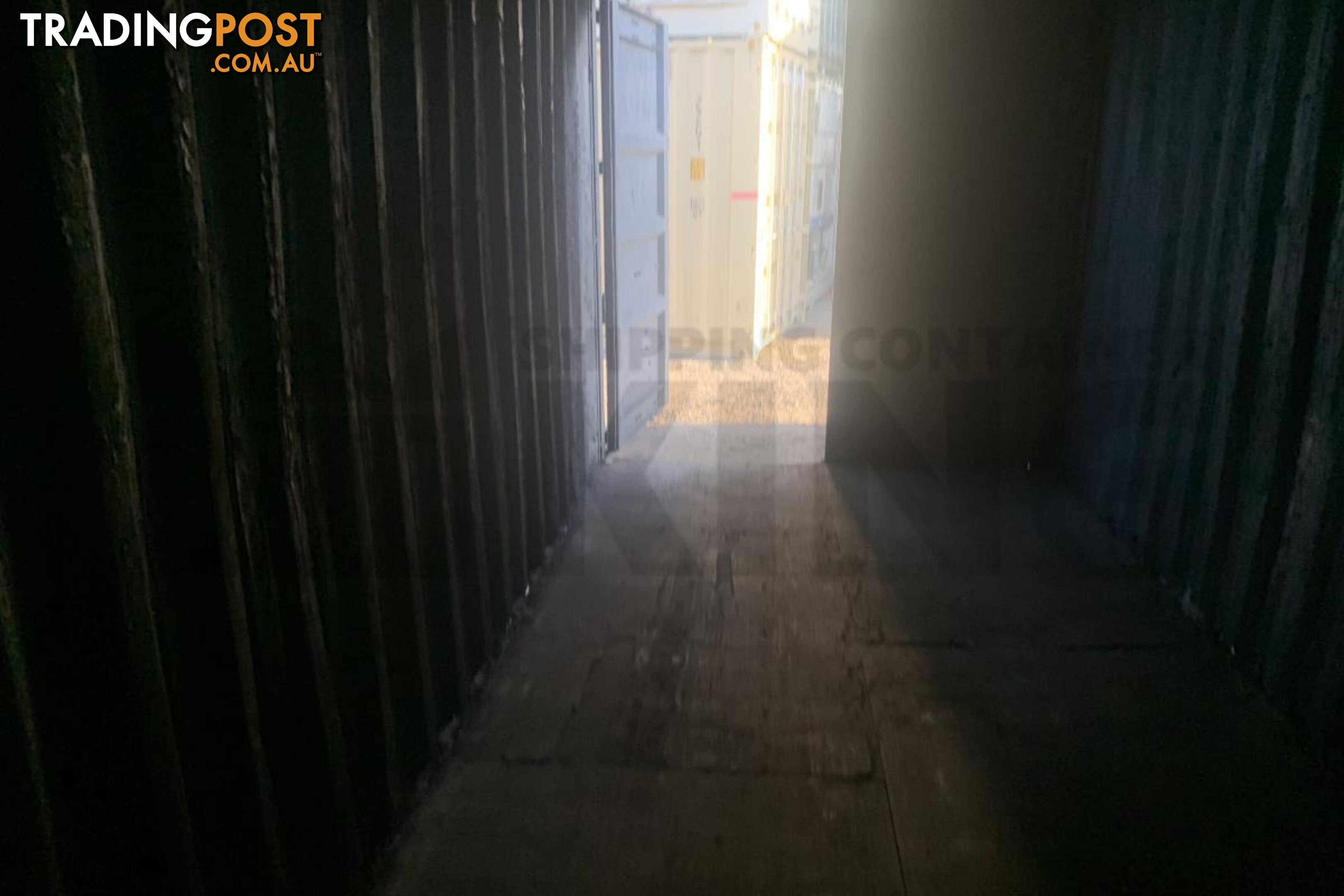 20' STANDARD HEIGHT SHIPPING CONTAINER - in Brisbane