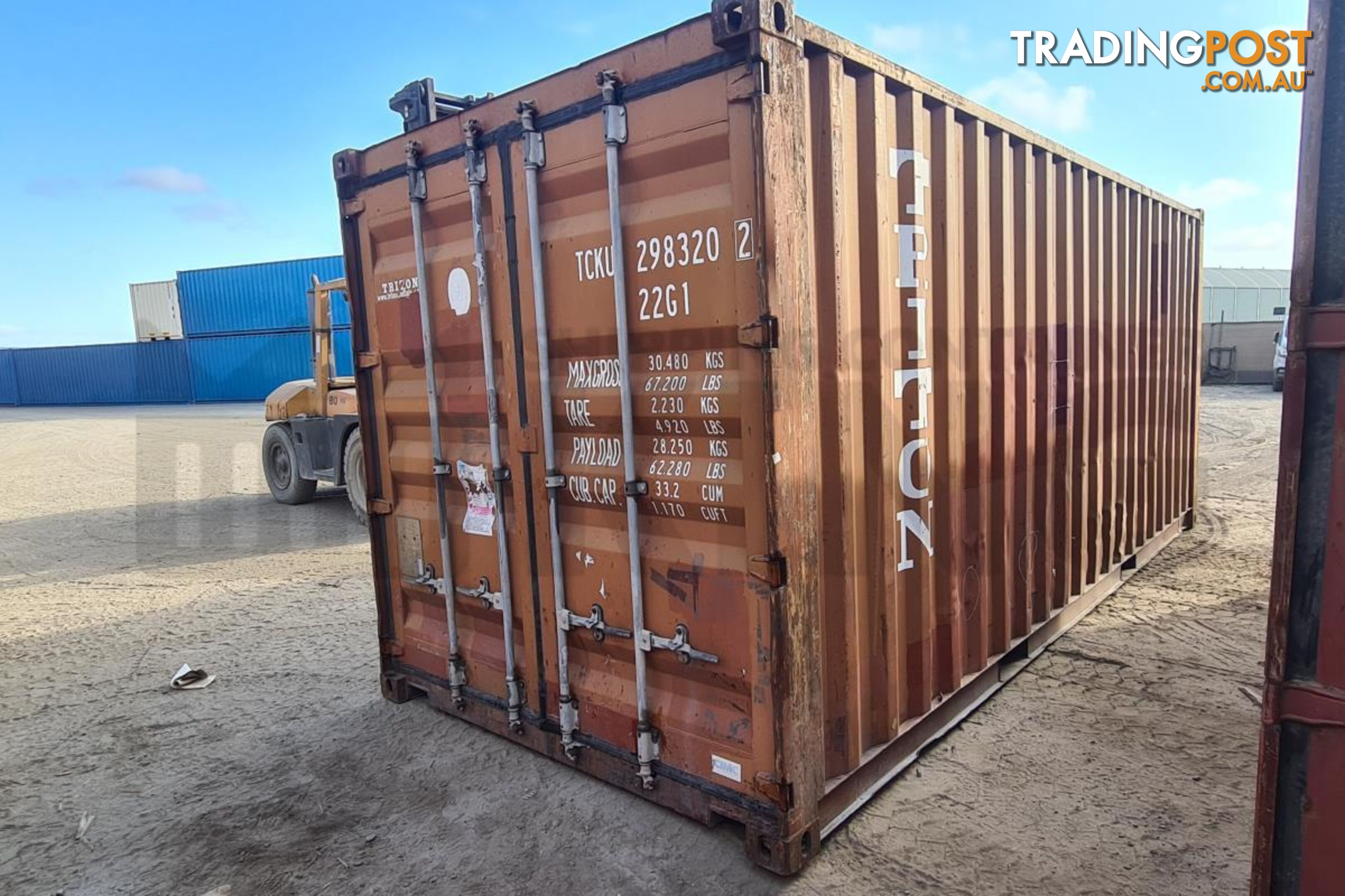 20' STANDARD HEIGHT SHIPPING CONTAINER - in Toowoomba