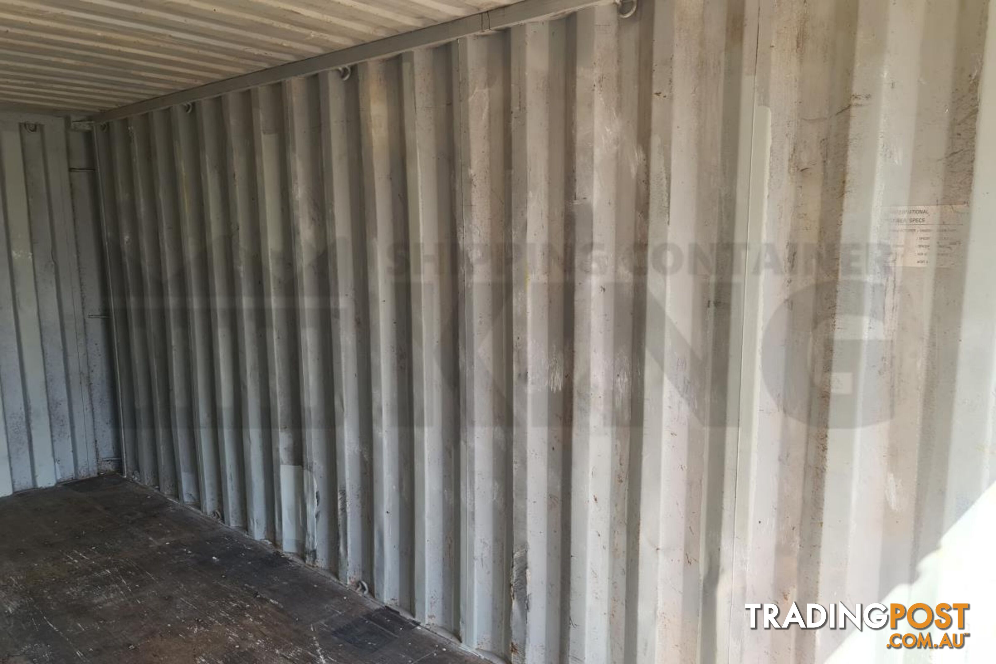 20' STANDARD HEIGHT SHIPPING CONTAINER - in Brisbane