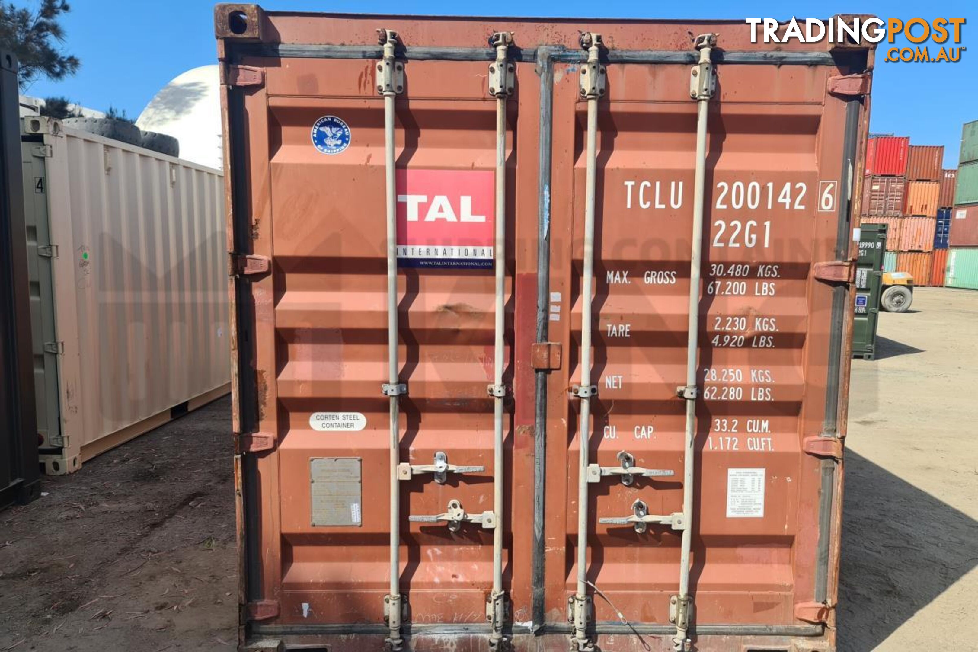 20' STANDARD HEIGHT SHIPPING CONTAINER - in Brisbane