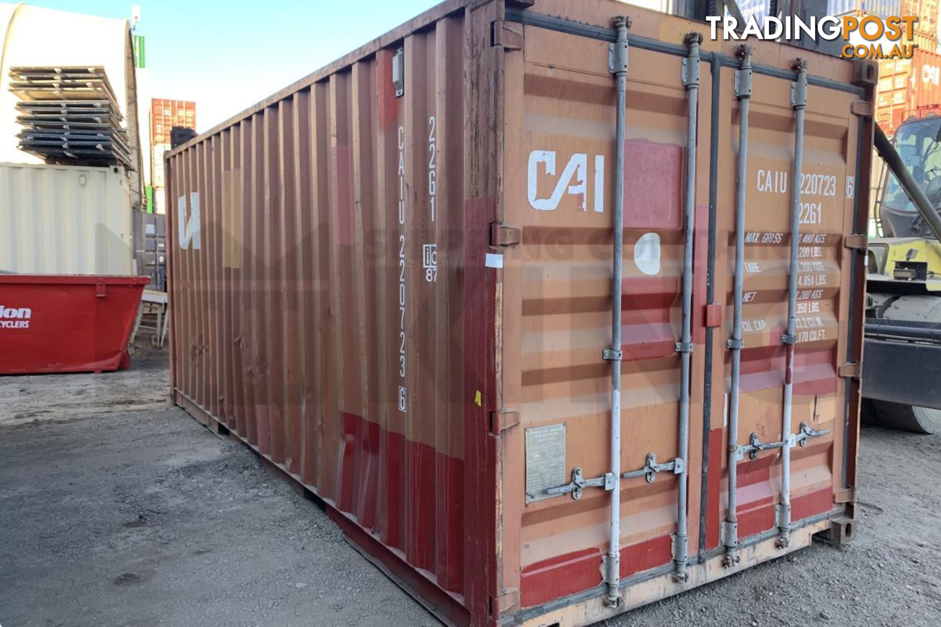 20' STANDARD HEIGHT SHIPPING CONTAINER - in Rockhampton