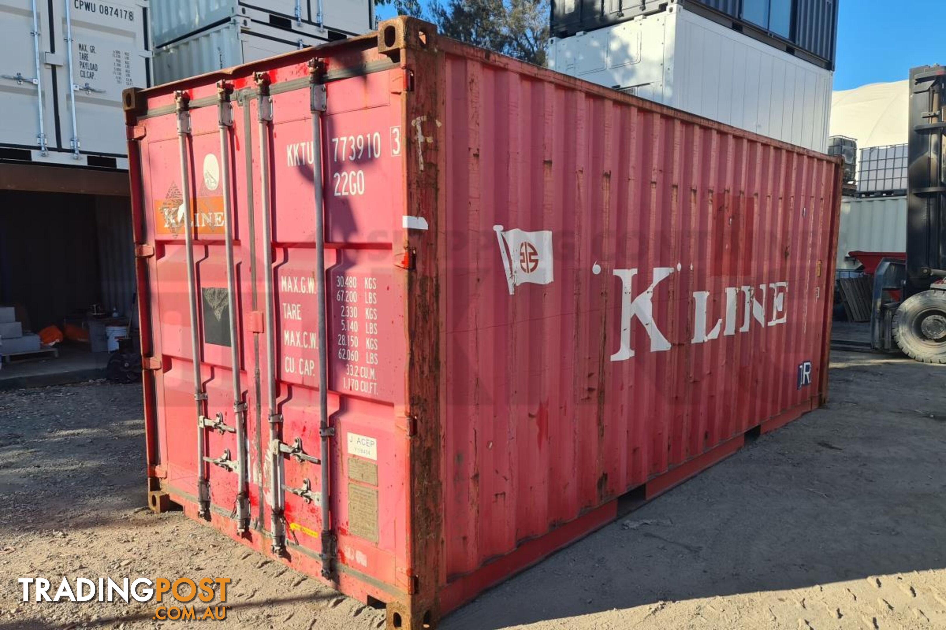 20' STANDARD HEIGHT SHIPPING CONTAINER - in Townsville