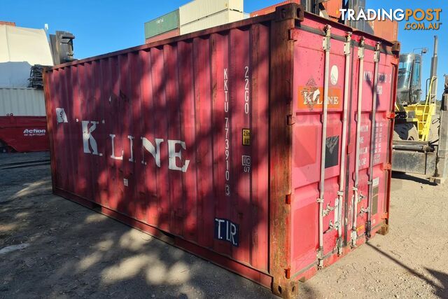 20' STANDARD HEIGHT SHIPPING CONTAINER - in Townsville