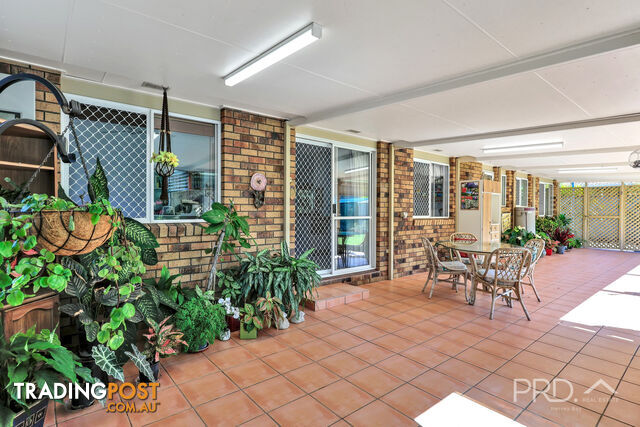 7 Lakeside Court TORQUAY QLD 4655 - photo 2 of 33