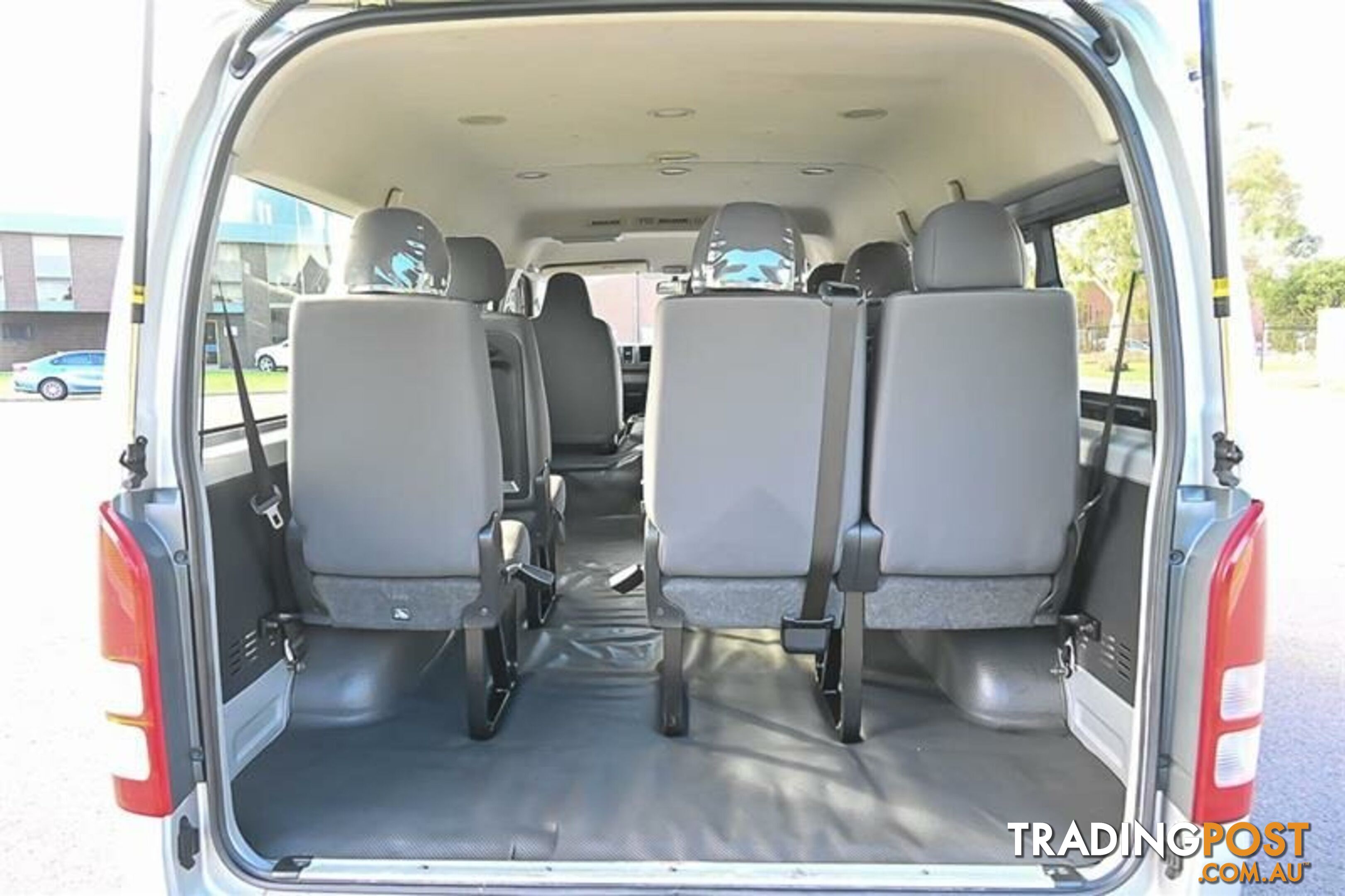 2016 TOYOTA HIACE TRH214 DX VAN