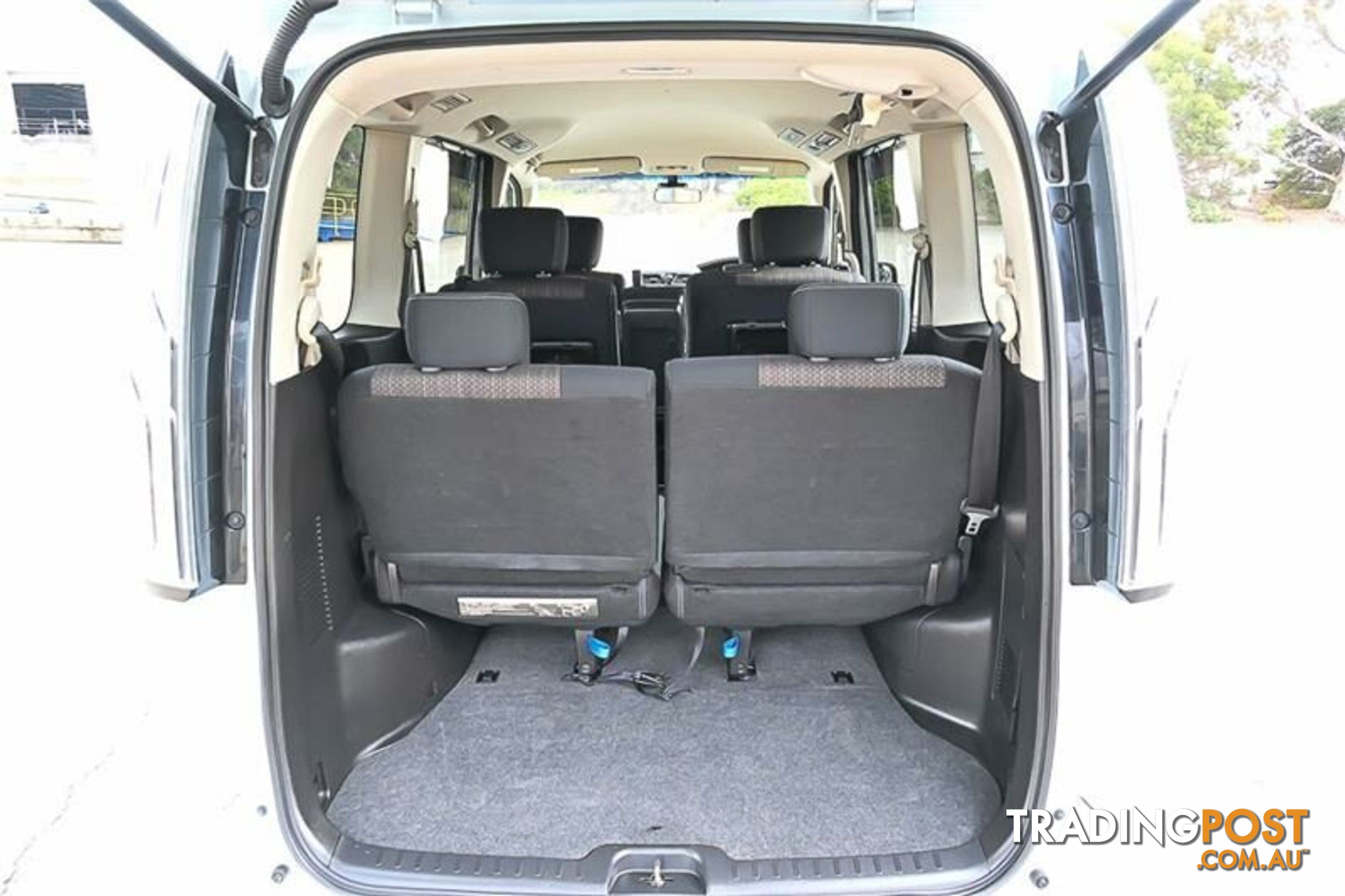 2014 NISSAN SERENA HFC20 HYBRID HIGHWAY STAR VAN